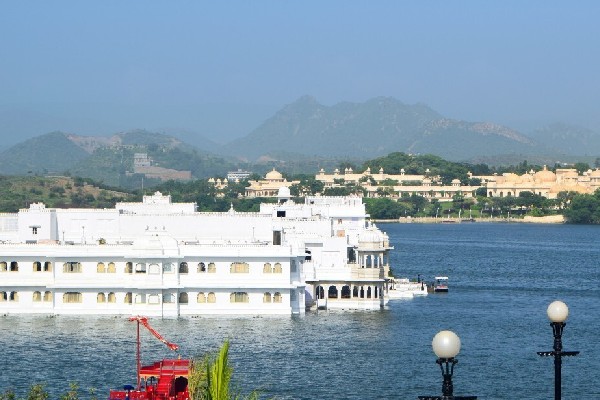 Udaipur Jaipur Tour