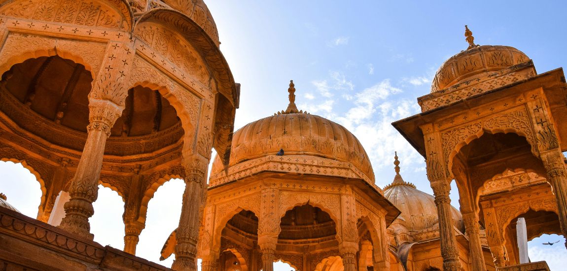 Historic forts and palaces in Rajasthan India for international tourists